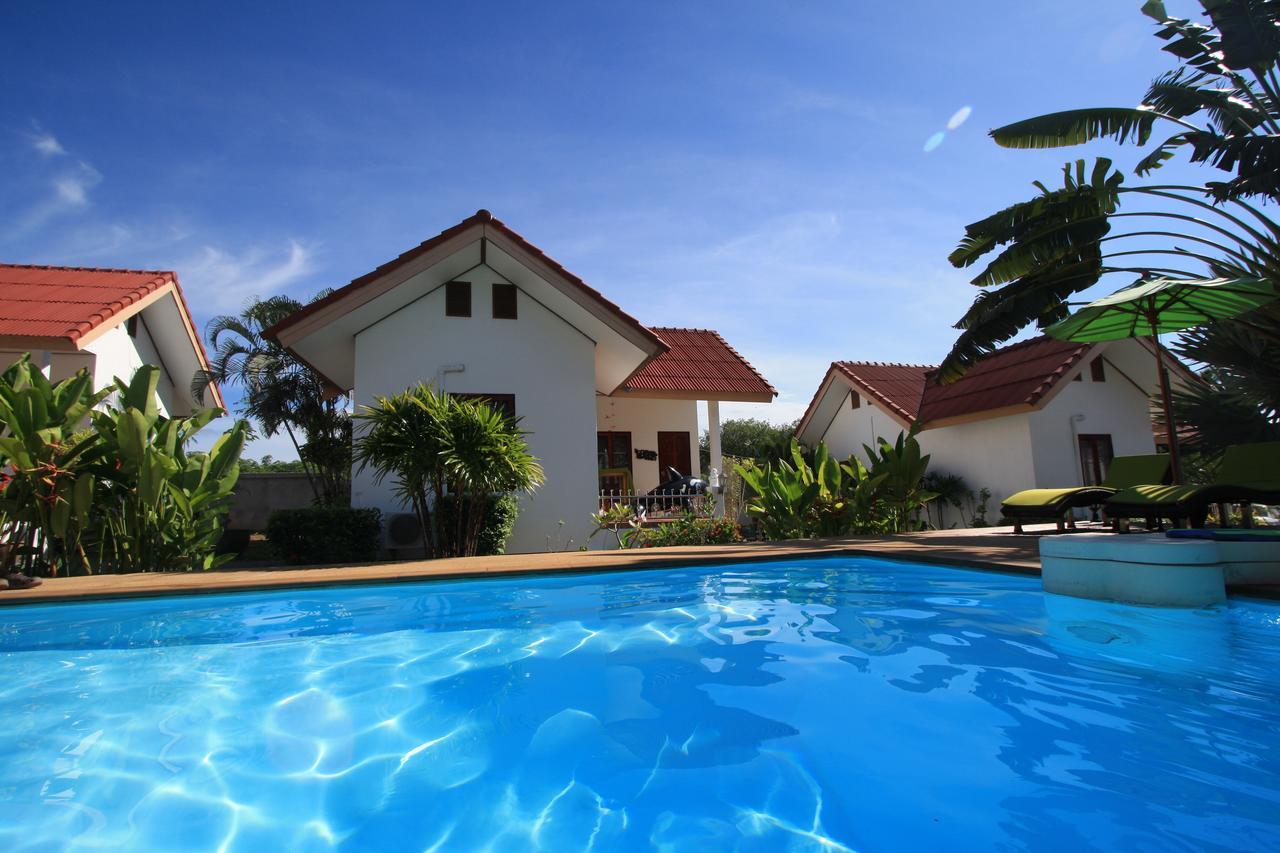ホテル Samui Le Reve Na Mueang エクステリア 写真