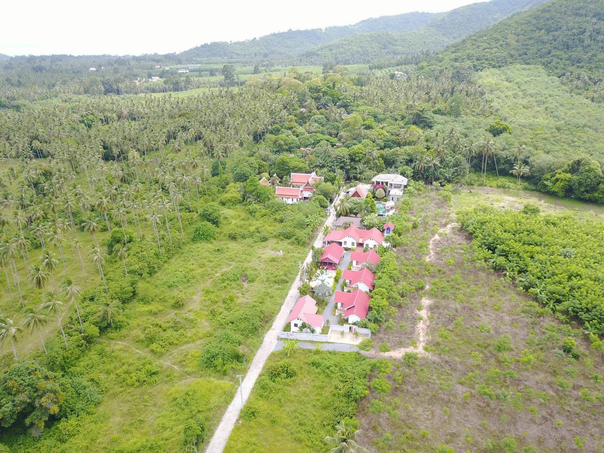 ホテル Samui Le Reve Na Mueang エクステリア 写真